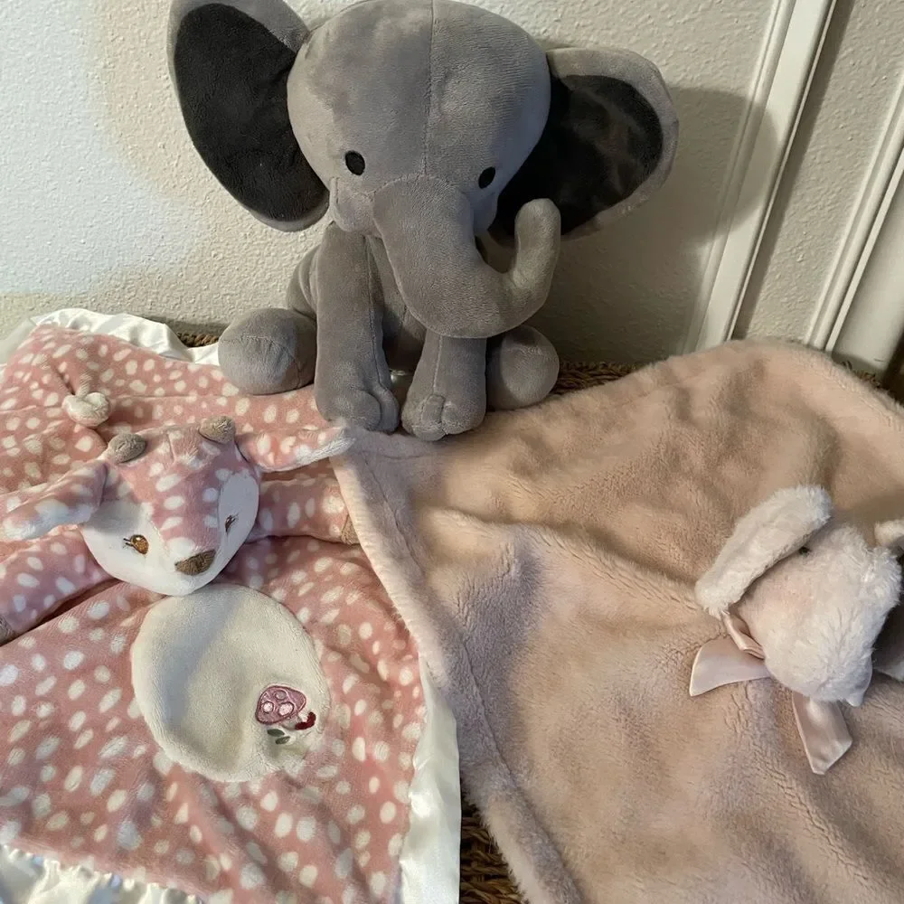 Douglas Baby Farrah Fawn Lovey Pottery Barn Kids Elephant Lovey Blush Pink Lot